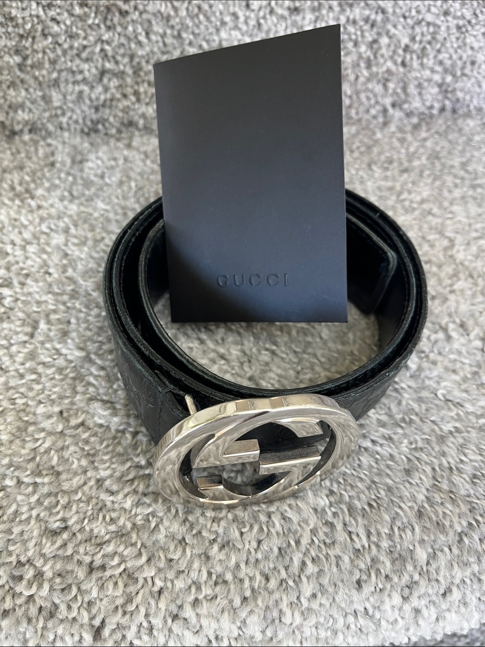 Gucci Black Leather Men's Belt with Silver Double G Logo Buckle